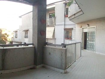 Appartamento con balcone Napoli