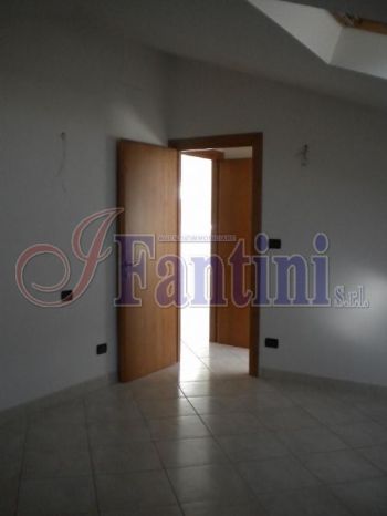 Casa nuova costruzione con posto auto - Altre fotografie