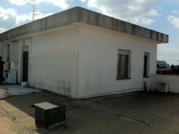 Appartamento arredato con terrazzo Viterbo