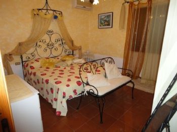 Villa arredata con giardino Olbia