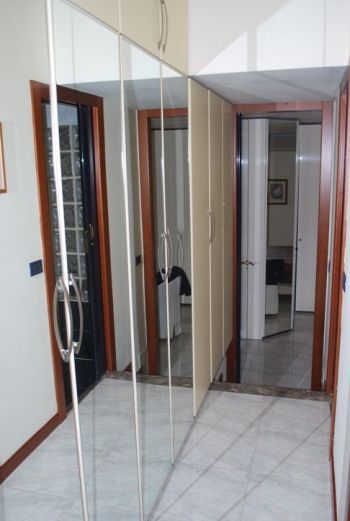 Trilocale con aria condizionata e terrazzo - Altre fotografie
