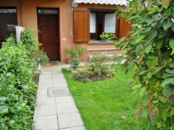 Bilocale arredato con giardino Ponteranica - Altre fotografie
