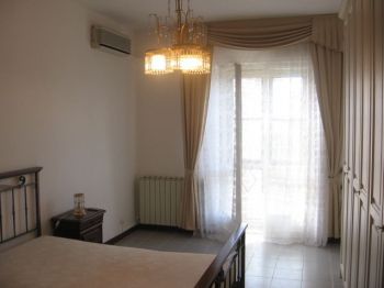 Appartamento ammobiliato - Camera da letto
