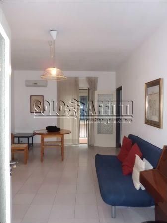 Appartamento arredato con balcone Centro