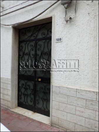 Appartamento arredato con balcone Centro