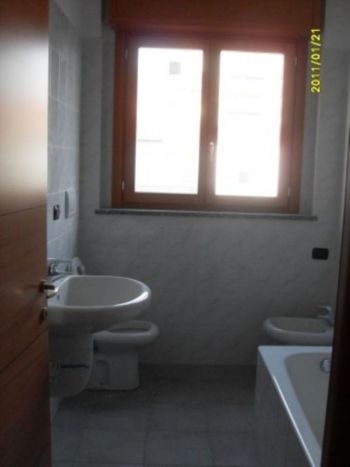 Casa nuova costruzione con balcone Greco , monza , palmanova, bicocca - Altre fotografie