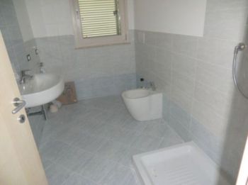 Casa nuova costruzione con balcone Chiaravalle - Altre fotografie