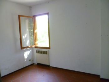 Casa da ristrutturare con posto auto - Altre fotografie