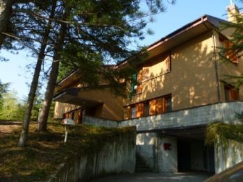 Casa da ristrutturare con posto auto - Altre fotografie