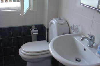 Trivani ben arredato - Bagno
