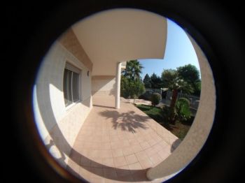 Appartamento con giardino e garage Bari