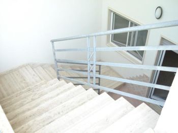 Appartamento con giardino e garage Bari