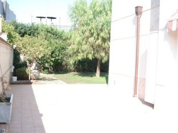 Appartamento con giardino e garage Bari