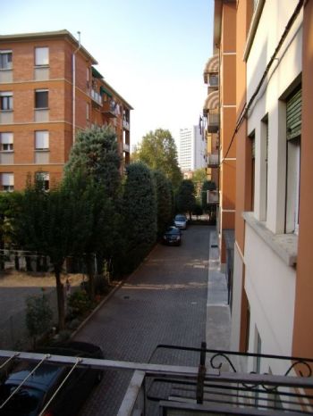 Trilocale studenti con posto auto San donato - Altre fotografie
