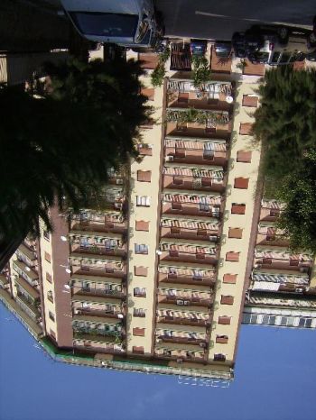 Trilocale con balcone Pallavicino