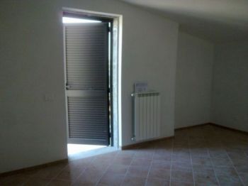 Attico nuova costruzione con balcone - Altre fotografie