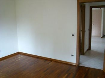 Appartamento con balcone e garage Ozzano dell'emilia