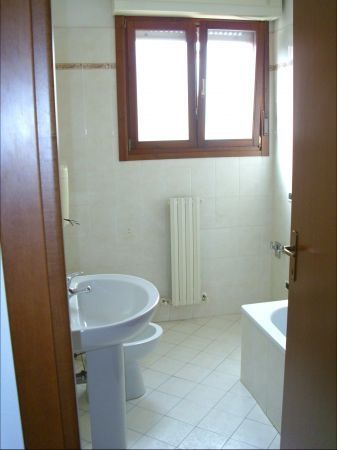 Appartamento con balcone e garage Ozzano dell'emilia