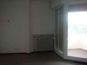 Attico con terrazzo Corticella