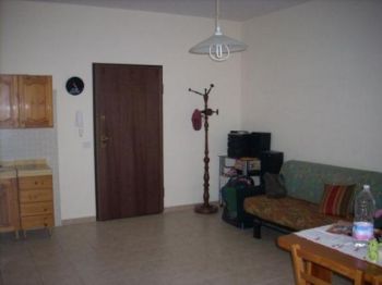 Trilocale arredato con balcone Venetico