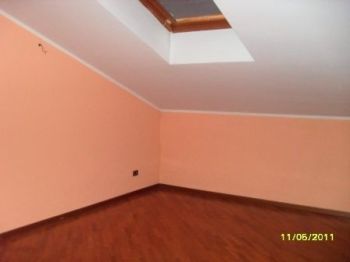 Appartamento con terrazzo e balcone