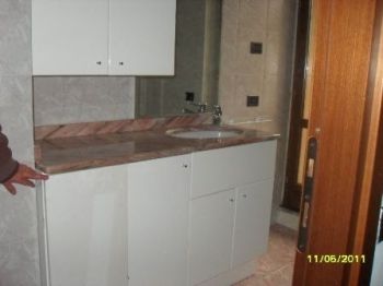 Appartamento con terrazzo e balcone