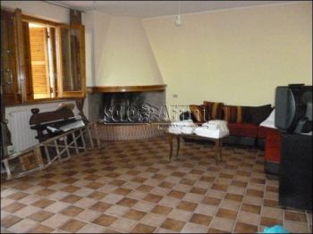 Villa arredata con posto auto Citta' Sant'angelo