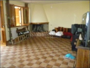 Villa arredata con posto auto Citta' Sant'angelo