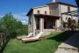 Rustico arredato con giardino Todi