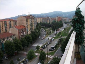 Appartamento con balcone e terrazzo