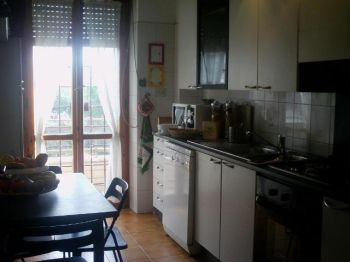 Trilocale con balcone Torrino