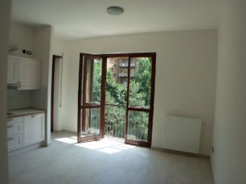 Monolocale con balcone Porto
