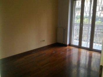 Trilocale con garage e balcone Vomero - Altre fotografie