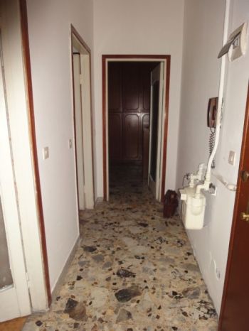 Appartamento da ristrutturare arredato - Altre fotografie