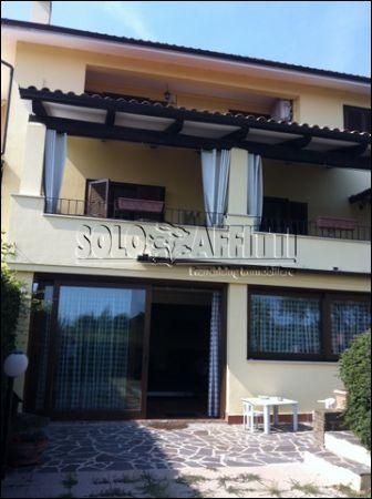 Villa arredata con terrazzo Citta' Sant'angelo