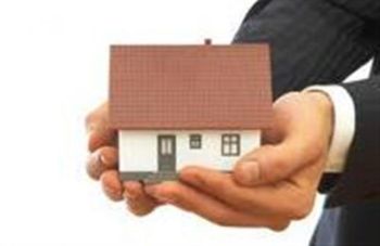 Appartamento arredato con posto auto
