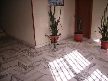 Trilocale con balcone Via ettore ligotti