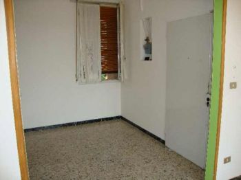 Appartamento con balcone Bolognina