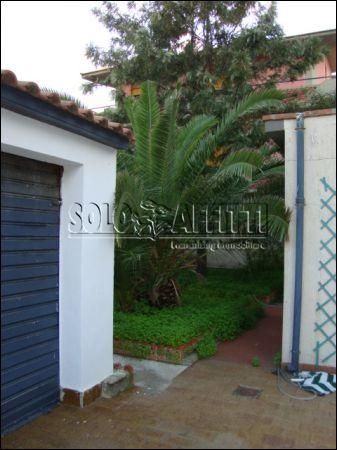 Villa arredata con balcone Lungomare