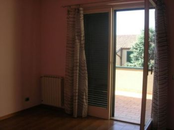Casa con garage e terrazzo Cortona - Altre fotografie