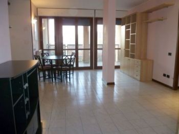 Monolocale arredato con terrazzo Bollate - Altre fotografie
