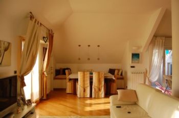Attico con terrazzo e aria condizionata - Altre fotografie