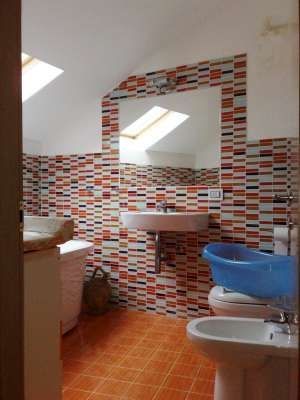 Trilocale con balcone Avellino