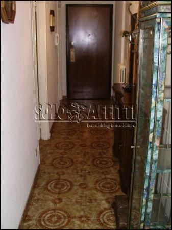 Casa arredata con balcone Cologno sud