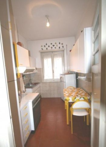 Bilocale arredato con balcone Trieste , salario - Altre fotografie