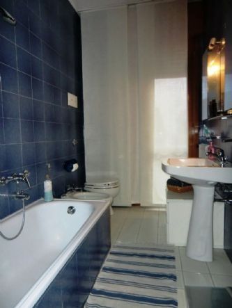 Appartamento arredato con terrazzo Sud-est