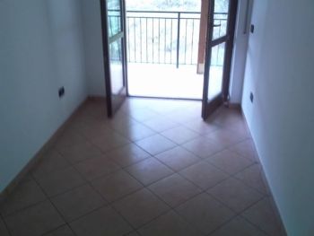 Appartamento con balcone e terrazzo