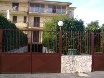 Mansarda con terrazzo e posto auto Giugliano In Campania - Altre fotografie