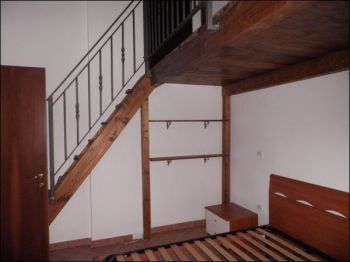 Appartamento arredato con terrazzo Livorno