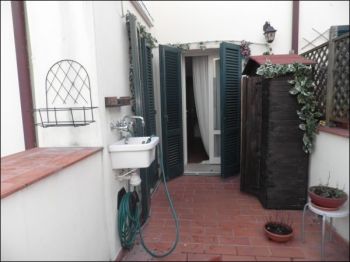 Appartamento arredato con terrazzo Livorno